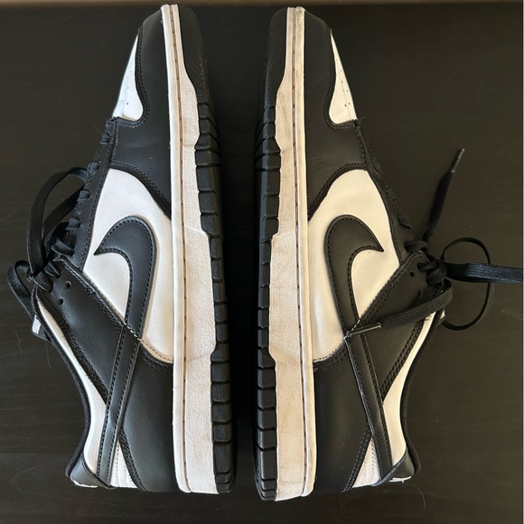 Nike Dunk Low Pandas size 10.5 - Picture 7 of 7